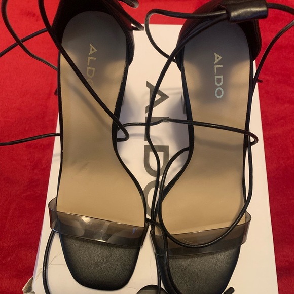 Heels - Picture 3 of 5